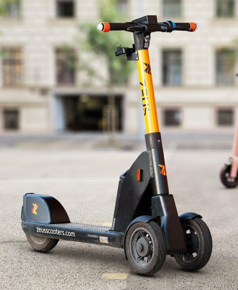 Bild på en Zeus Z1 elsparkcykel